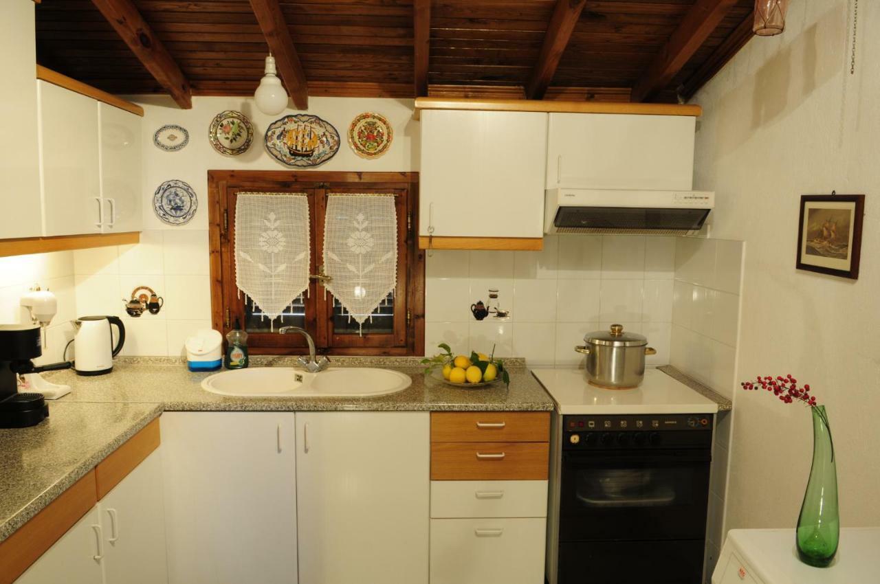 Athos View Villa By The Sea Ormos Panagias Exterior foto
