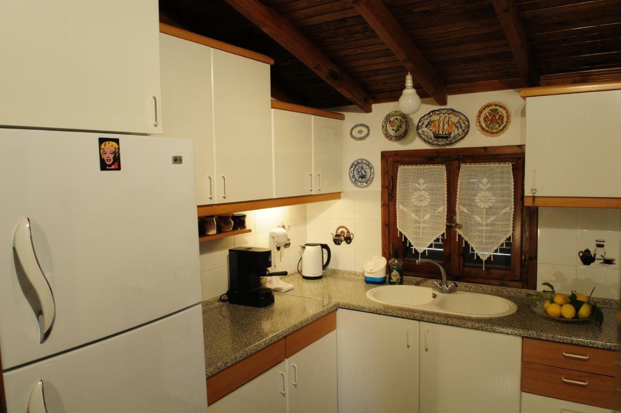 Athos View Villa By The Sea Ormos Panagias Exterior foto